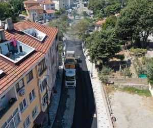 Şile Belediyesi yatırımlarını sürdürüyor: 75. Yıl Caddesi yenilendi