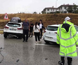Kırıkkale’de yağmur kazaları da beraberinde getirdi: 17 yaralı