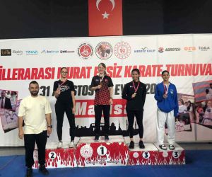 Manisa BBSK Karate Takımı, Murat Eşsiz Karate Turnuvası’nı 11 madalya ile tamamladı