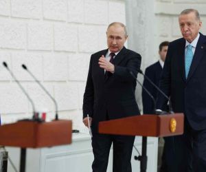 Cumhurbaşkanı Erdoğan: “Rusya’dan gelecek tahılı, un şeklinde fakir Afrika ülkelerine gönderme konusunda mutabık kaldık”