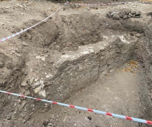 Erdek Kyzikos’taki enerji nakil hattı direk yerlerinde arkeolojik kalıntılar çıktı