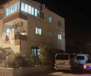 Mersin’de vahşet: Oğlunu öldürdü ardından bıçakla kendini ağır yaraladı