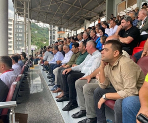 Artvin Hopa Spor Kulübü ilk maçın gelirini SMA hastası Deniz Günay için bağışladı
