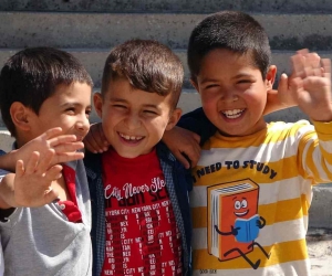 Depremin simgelerinden Ahmet Eren okuluna başladı