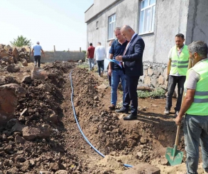 DİSKİ, kırsal mahallelerin içme suyu sorunlarını çözüyor