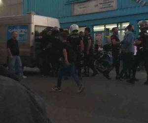 Bursa’da alacak verecek kavgası kanlı bitti : 2 yaralı