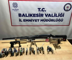Balıkesir’de 18 aranan kişiden 11’i tutuklandı