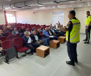 Nevşehir’de okul servis şoförlerine eğitim verildi