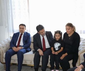 Şehit Orman İşletme Şefi Murat Yıldırım’ın ailesine taziye ziyaretinde bulundu