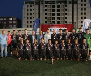Küçükçekmece’de 30 Ağustos Zafer Kupası’nın şampiyonu Kanaryaspor oldu
