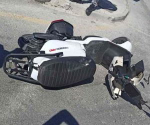 Kamyonetle elektrikli bisiklet çarpıştı: 1 yaralı