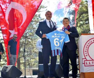 Ortahisar Belediyesi KKTC’deki Trabzonlular’ın festival coşkusuna ortak oldu