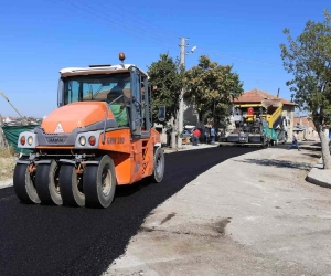 Karaman Belediyesi asfalt çalışmalarına devam ediyor