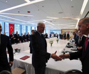 Cumhurbaşkanı Erdoğan, ABD’deki düşünce kuruluşu temsilcileriyle yuvarlak masa toplantısında bir araya geldi