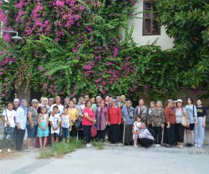 Çukurbağ Köyü kadınları Tarsus’un tarihi mekanlarını gezdi