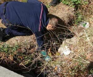 Sultanbeyli’de sokağa dökülen maddeden yayılan koku paniğe neden oldu