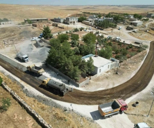 Büyükşehir Belediyesinden ilçelerde sathi asfalt çalışması