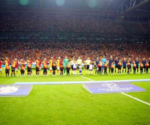 UEFA Şampiyonlar Ligi: Galatasaray: 0 - Kopenhag: 0 (Maç devam ediyor)
