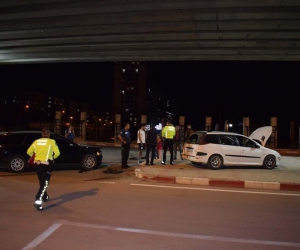 Karaman’da otomobiller çarpıştı: 2 yaralı
