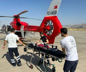 Şırnak’ta ambulans helikopter Demhat bebek için havalandı