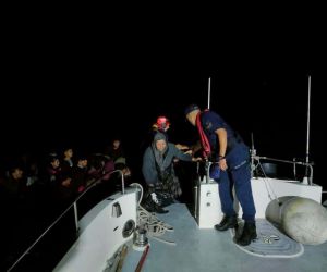 Ayvacık açıklarında 92 kaçak göçmen yakalandı