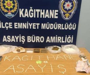 İstanbul’da uyuşturucu ticareti yapan 2 şahıs yakalandı