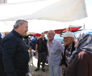 Başkan Palancıoğlu köy pazarını gezdi
