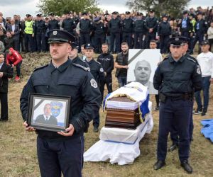 Kosovalı şehit polis Afrim Bunjaku, devlet töreniyle toprağa verildi