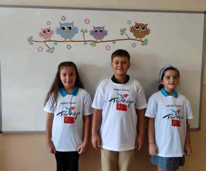 Keşanlı öğretmen ve öğrenciler Dil Olimpiyatları finalinde kendi kategorilerinde Türkiye’yi temsil edecek