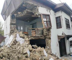 Deprem bölgesindeki tescilli yapılara restorasyon desteğinde başvuru süresi uzadı