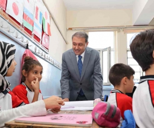 Vali Şıldak, “Genç nüfusumuzu iyi değerlendirmeliyiz”