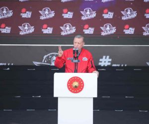 Cumhurbaşkanı Erdoğan: “İzmir’de fetret devri yaşanıyor”