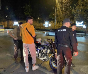 İstanbul’da motosiklet sürücülerine yönelik asayiş uygulaması