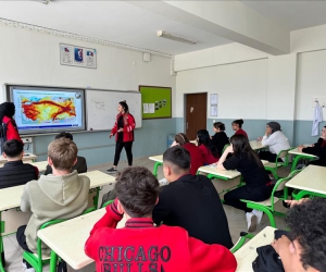 Öğrenciler Doğal Afetlere Hazırlanıyor