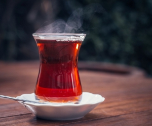 Çay Tutkunlarını Üzecek Gelişme: Çaya Yeni Zam Geldi!