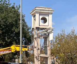 İnegöl’ün Simge Saat Kulesi Meydan Park Projesi Kapsamında Yıkıldı