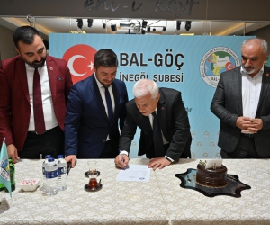 Bozbey İnegöl’de ki o derneğe üye oldu
