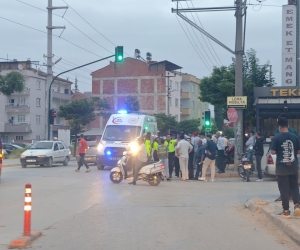 2 Genç Yaralandı İnegöl’de Korkutan Kaza