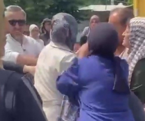 Çocukların okuma bayramında veliler birbirine girdi!