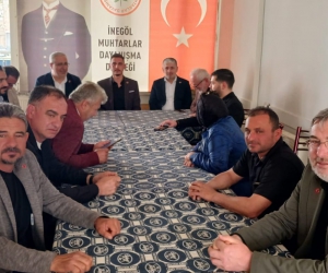 Hamza Gürsel’den İnegöl’de Büyükşehir Yasası Eleştirisi