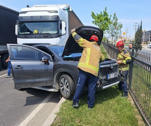 İnegöl girişinde kaza! Trafik kilitlendi