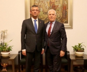 Mustafa Bozbey'den Özgür Özel'e yapılan saldırıya sert tepki!