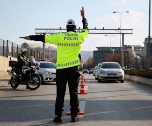 Trafik Cezaları Katlandı: Yeni Düzenlemede Rekor Artışlar!