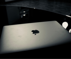 Apple’ın Yeni Sürprizi: iPhone 16 Çipli MacBook