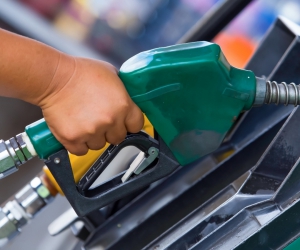 Benzine ve Motorine Büyük İndirim Geliyor! 