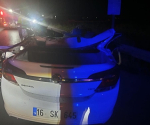Bursa’da feci kazada polis ve ailesi hayatını kaybetti