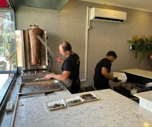 İnegöl'e 36 yıllık lezzet! Hasan Usta Döner ve Izgara açıldı