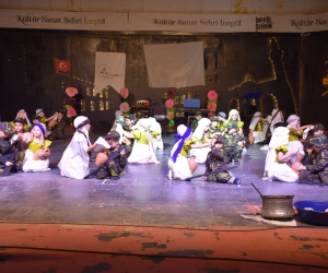 Minik Kalplerden Büyük Gösteri: Gülbahçesi Anaokulu’ndan Unutulmaz Sahne