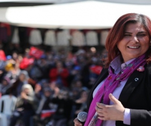 'AKP'ye geçmek için kocasının şirketlerini kurtarma sözü almış'
