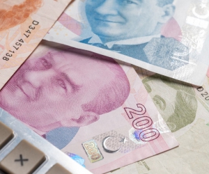 Emekli maaşları 2026'da daha da düşecek!